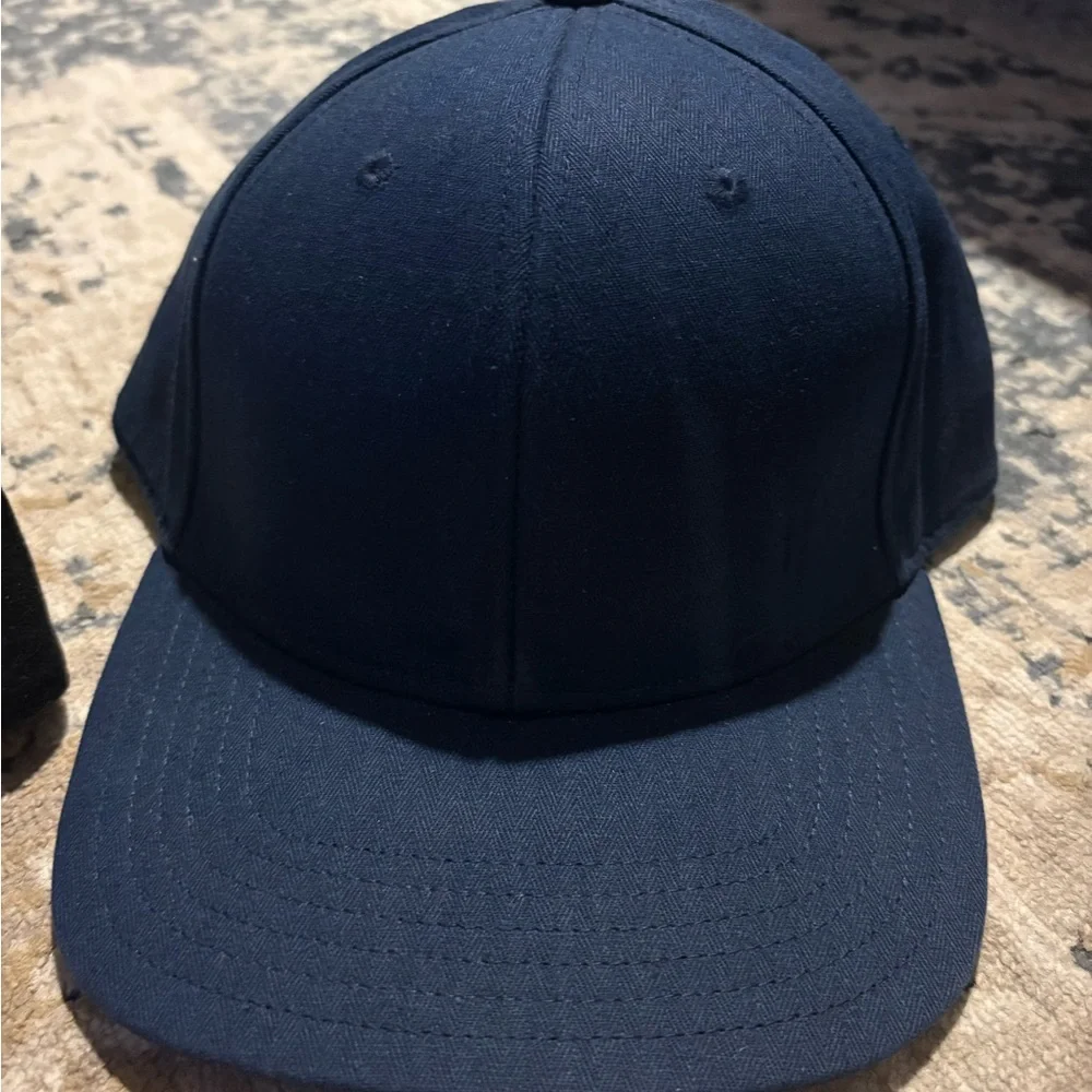 4 Snap Back Baseball Caps - Picture 5 of 7